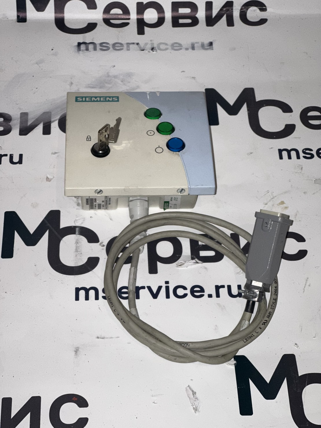 Пульт включенния настенный. Alarm Box