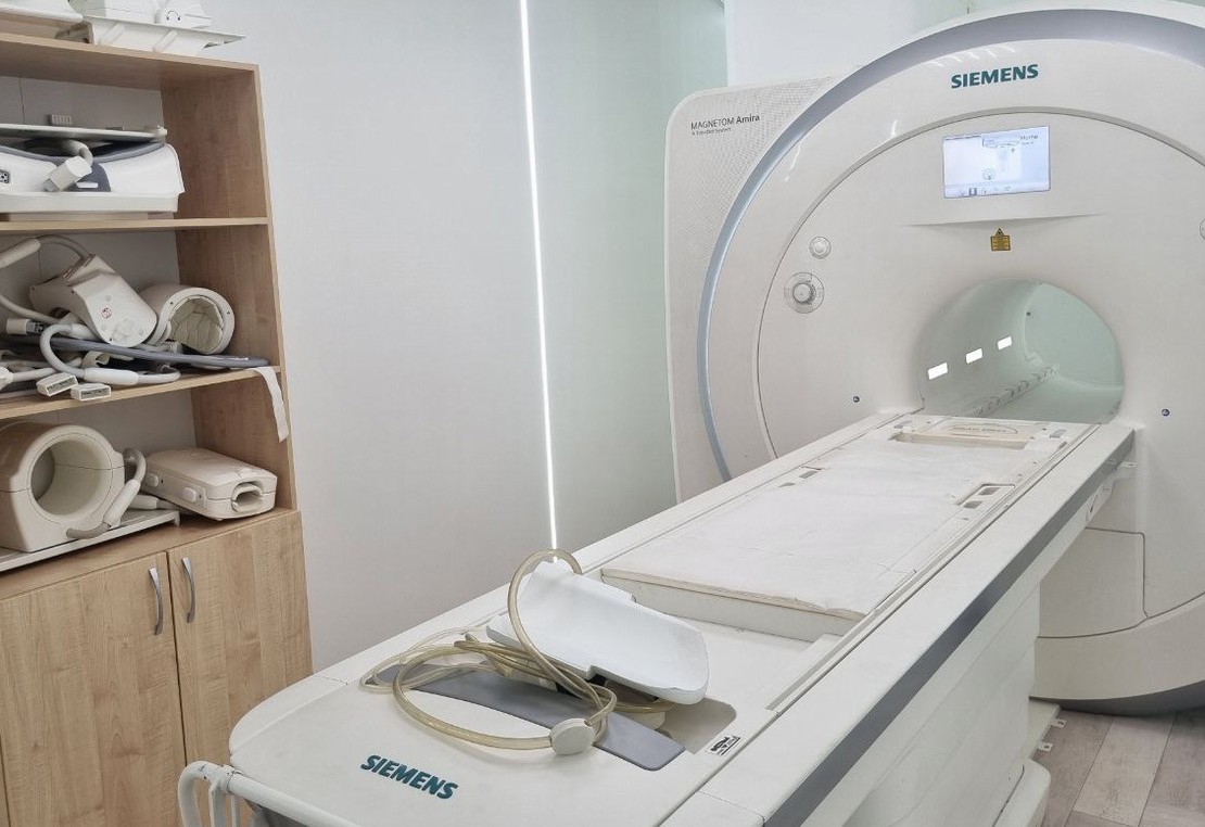 ����������� ������������ � ��������� ��� Siemens Magnetom Amira